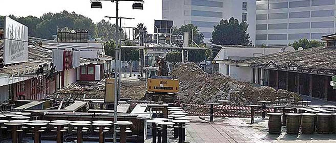 Las obras ya han empezado en la plaza PitiÃ¼ses de Magaluf, al lado de BCM.