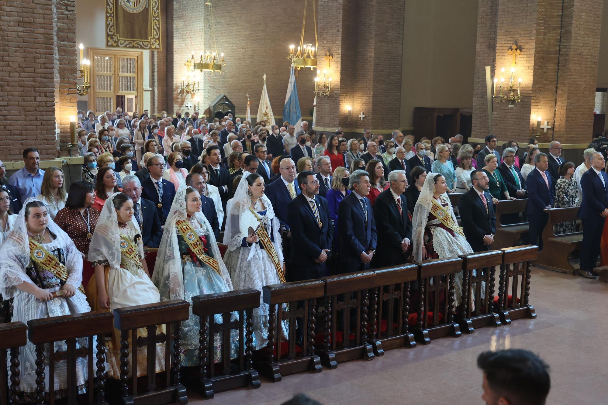 Las imágenes de la misa y la procesión del día de Sant Pasqual en Vila-real