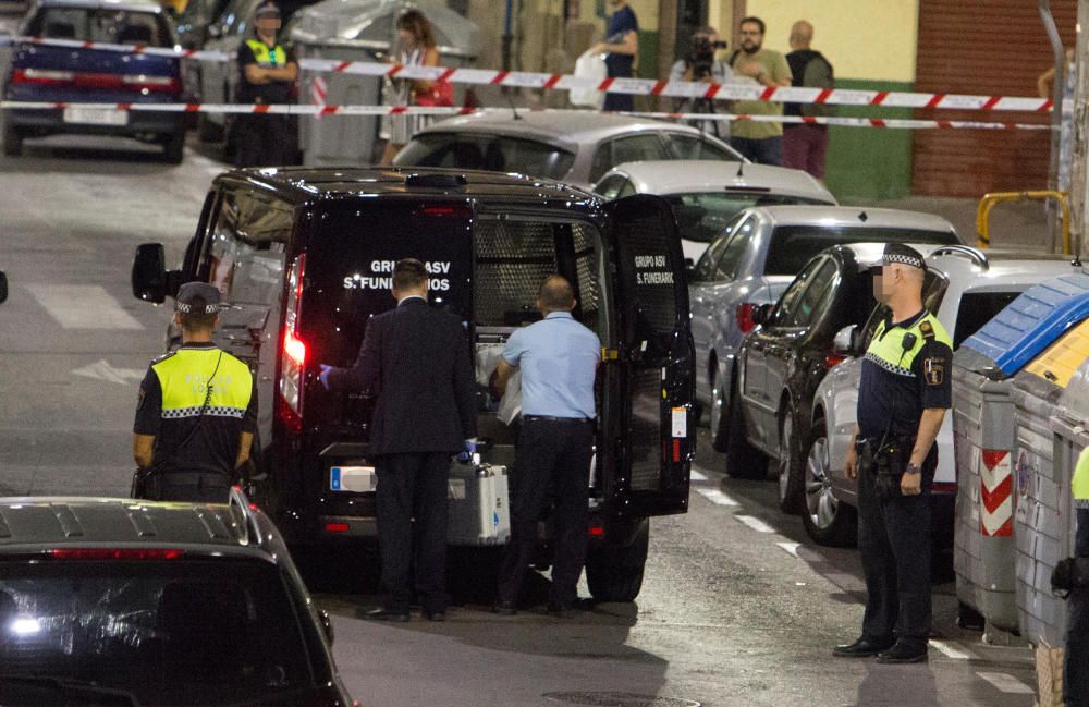 La Policía rastreará centros de salud y hospitales para ver si alguno atendió a la madre.