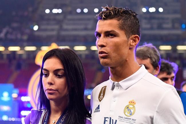 Georgina Rodríguez y Cristiano Ronaldo en la celebración del Real Madrid