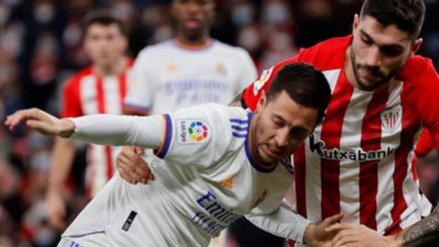 Hazard ante Núñez. |  // AGENCIAS