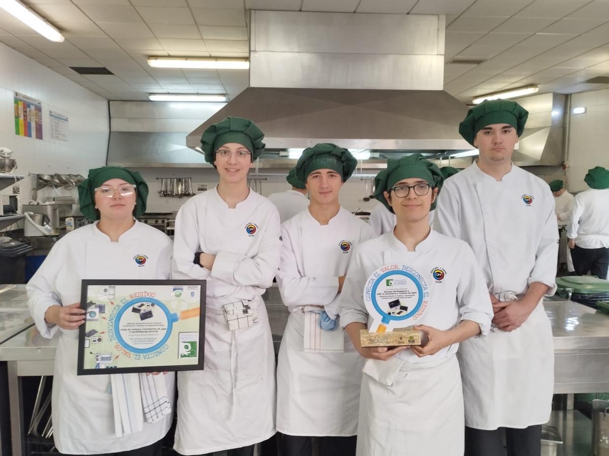 Alumnos de la Escuela de Hostelería.