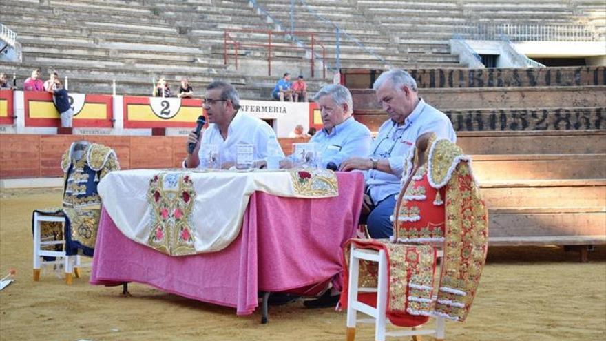 Alberto Álvarez, Cayetano y El Fandi encabezan el cartel de la feria taurina