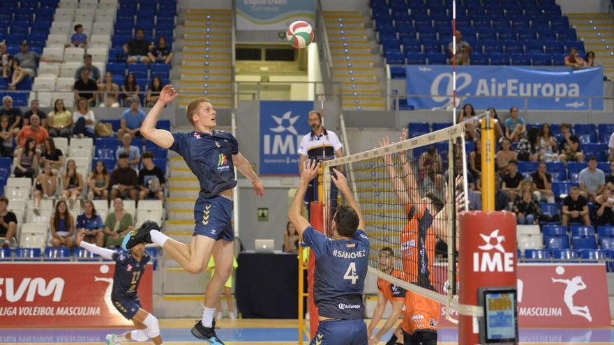 David Seybering lernt derzeit noch Spanisch.  | FOTO: VOLEY PALMA