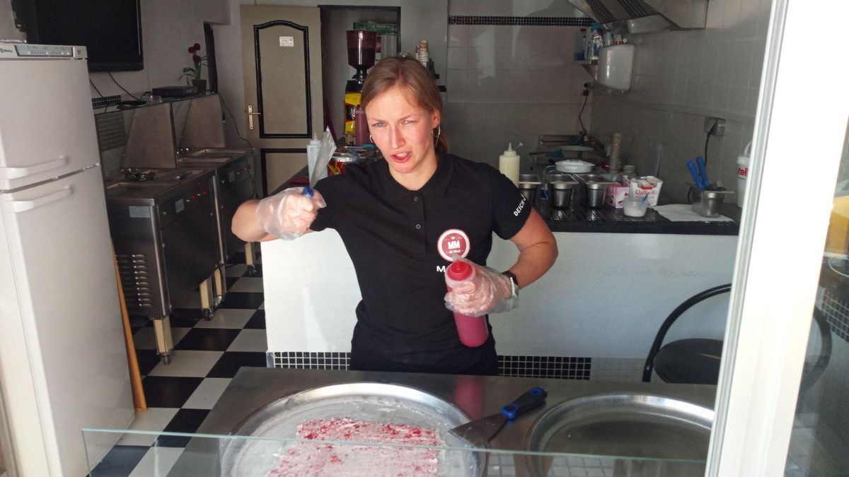 Juliette Bombien im damaligen Ice-Rolls-Laden.