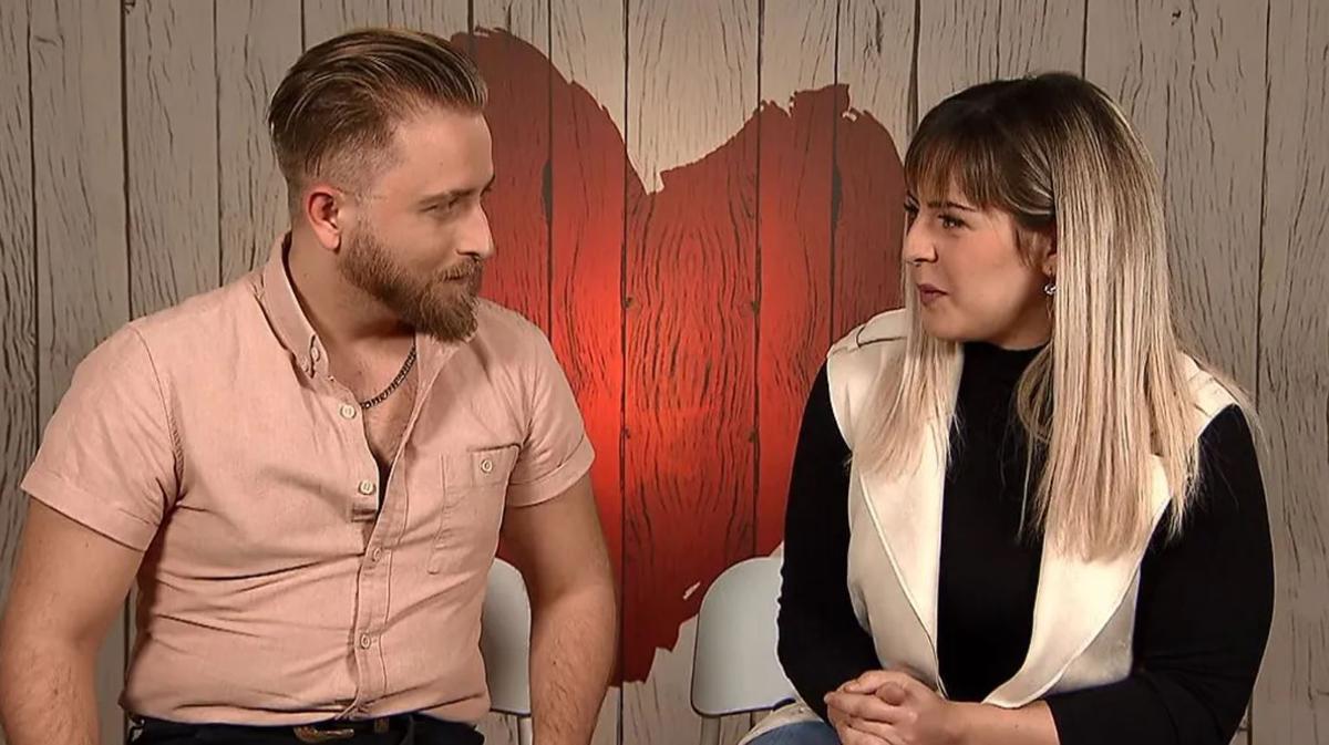 Álex y Yolanda no congeniaron en First Dates