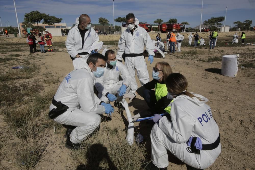 Más de 500 efectivos participan en un simulacro de accidente aéreo