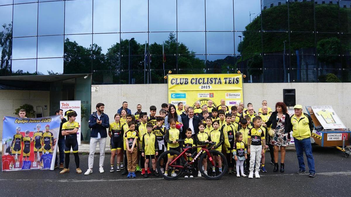 Presentación del C.C. Teis.