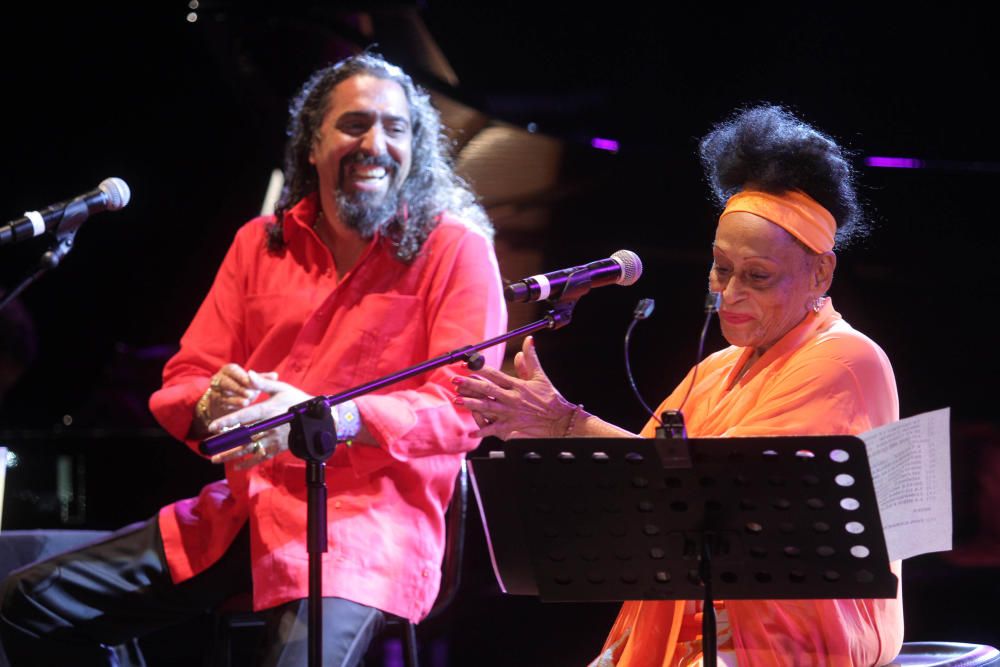 Concierto de Omara Portuondo y El Cigala