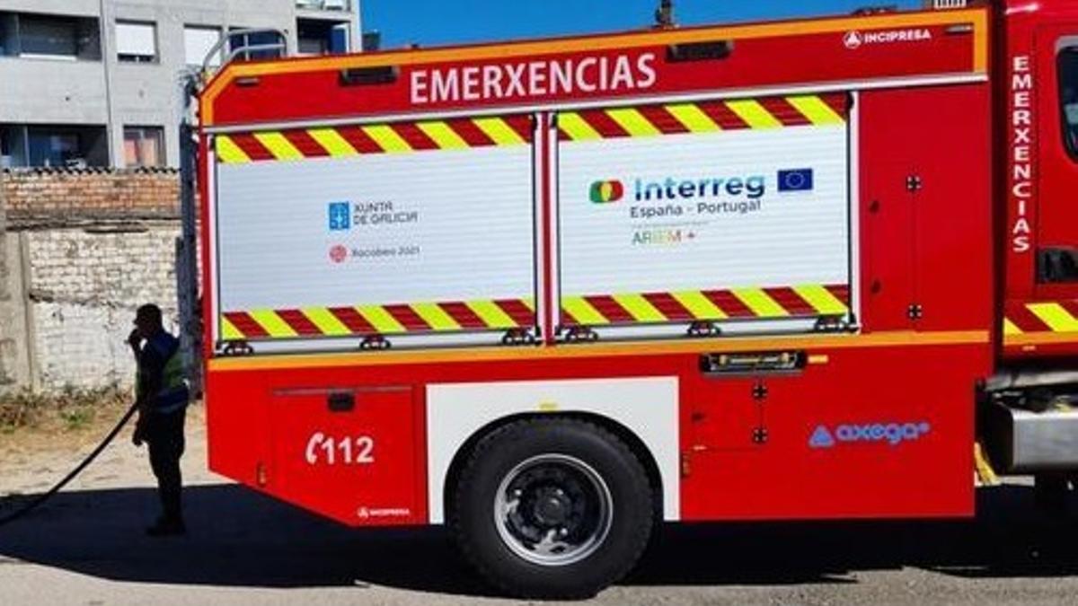 Un camión del GES de A Guarda.