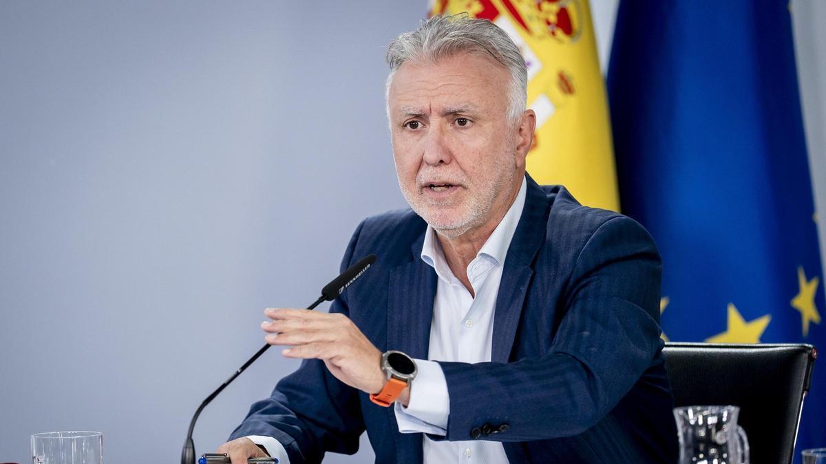 CRISIS MIGRATORIA | El Gobierno responsabiliza a Vivas de la situación de los menores: «No salen de Ceuta porque no quiere el PP»