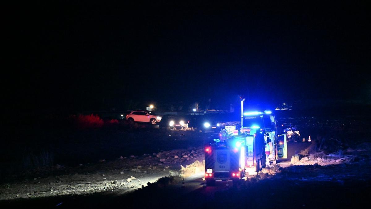 Impactante salida de vía en Gran Canaria: un coche cae seis metros y su conductor resulta herido grave en San Bartolomé de Tirajana