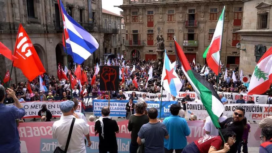 Santiago de Compostela se alza en este 1 de mayo