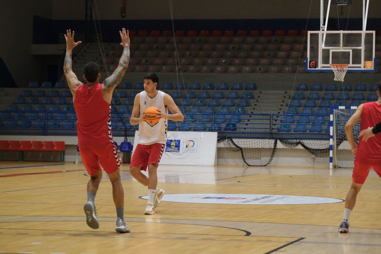 Entrenamiento del CB Telde