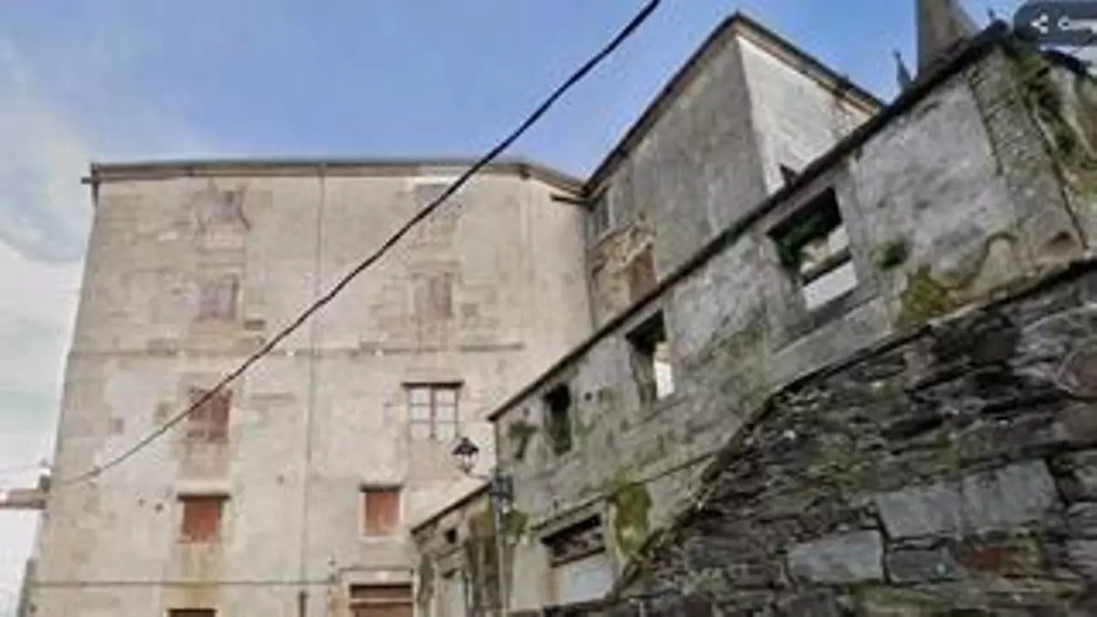 Betanzos propone a Paradores la compra del complejo residencial de Rúa da Torre