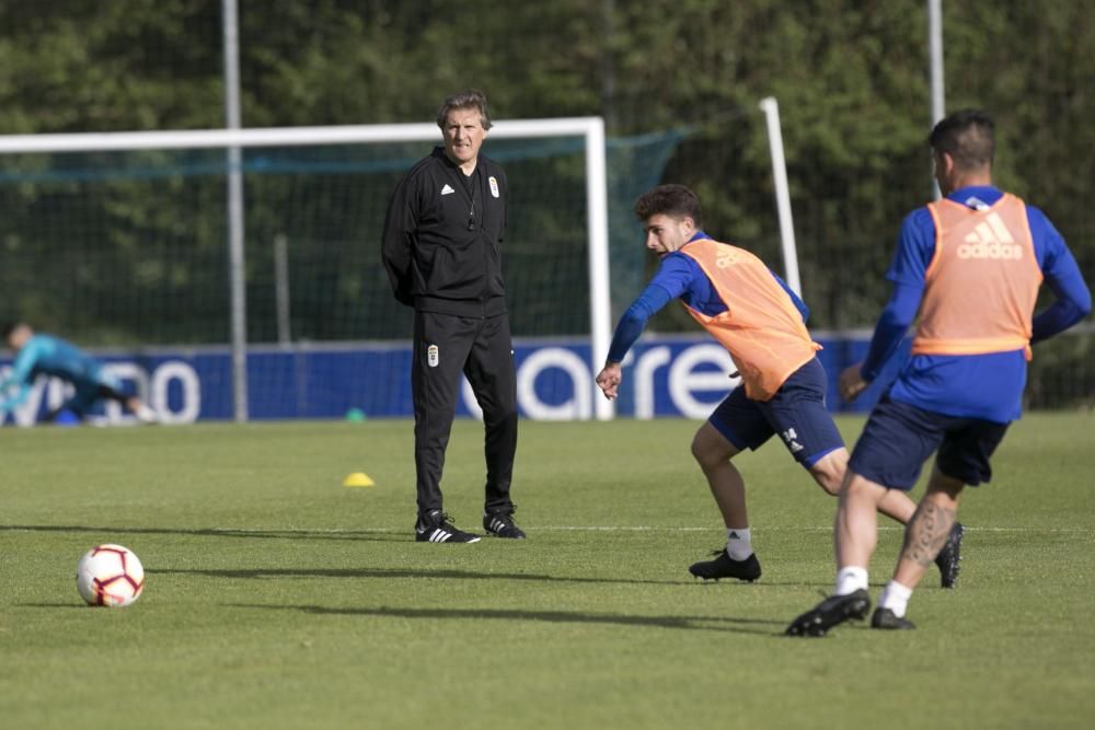 Primer día de Egea en el Oviedo tras su vuelta.