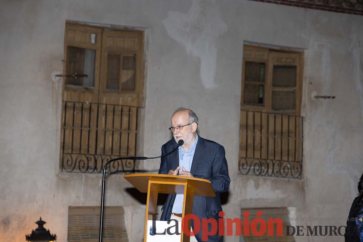 Así fue la presentación del libro ''Caravaca inédita. Un viaje desde la prehistoria hasta nuestros días'