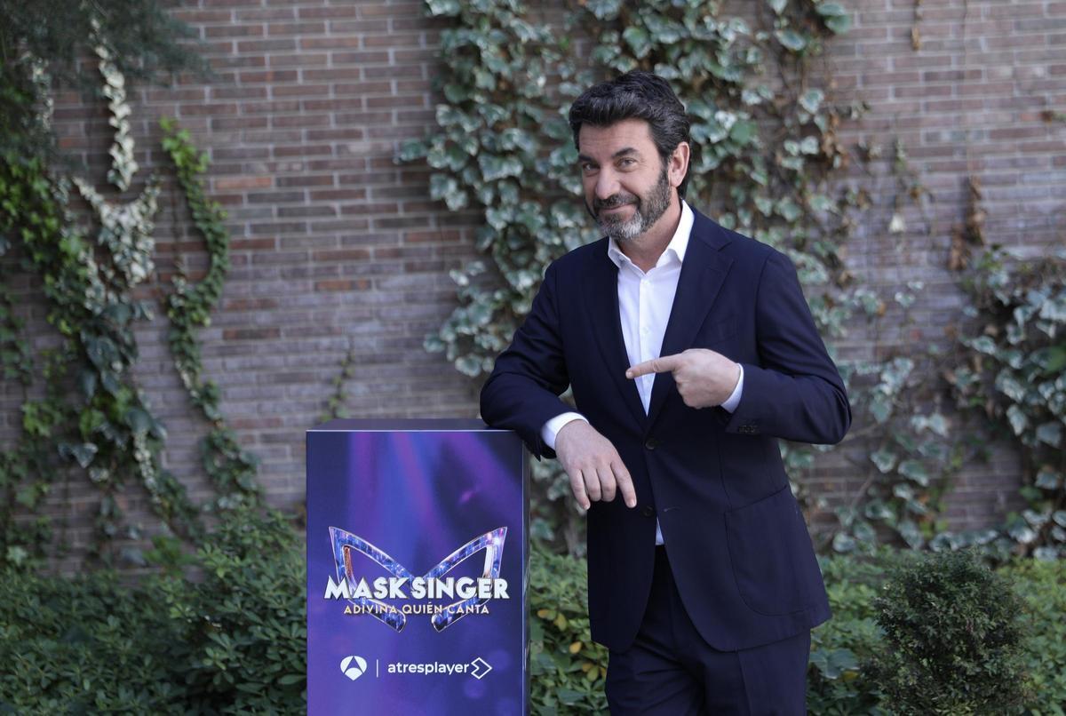 Arturo Valls presenta la nueva temporada de 'Mask Singer'