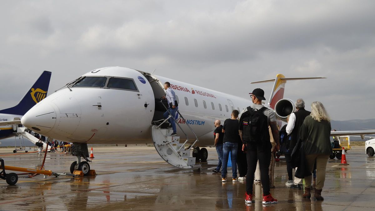Un avión de Air Nostrum de la ruta que la aerolínea opera entre Castellón y Madrid, en imagen de archivo.