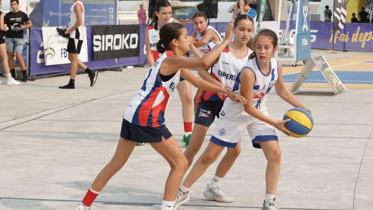 Un partido en el Niemeyer en anteriores ediciones.