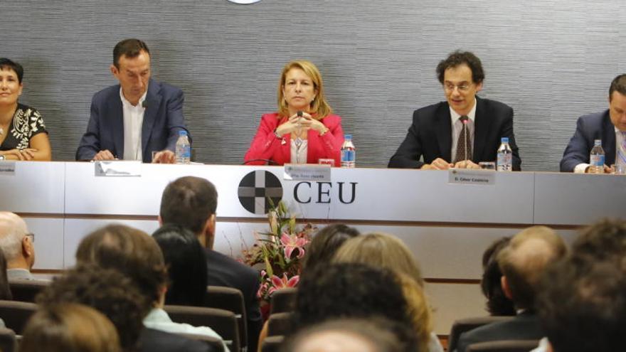 La apertura del curso de la UCH en Elche