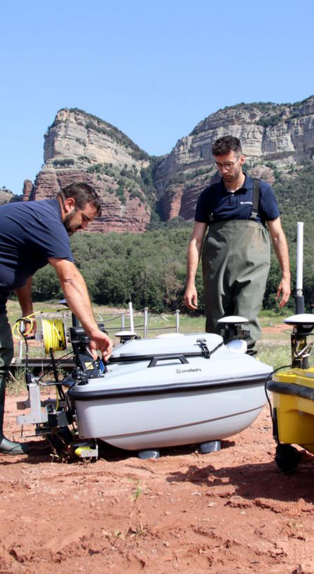 Un robot analitza en temps real la qualitat de l’aigua de Sau