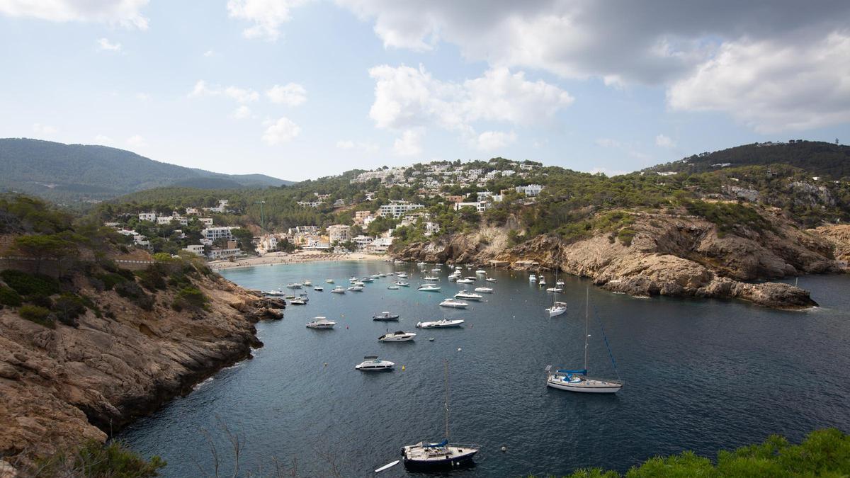 Cala Vedella en una imagen de archivo.