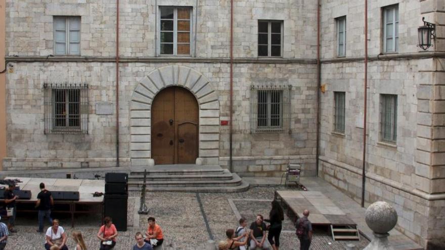 Exterior de la Casa Pastors a Girona, seu del futur museu d&#039;art contemporani