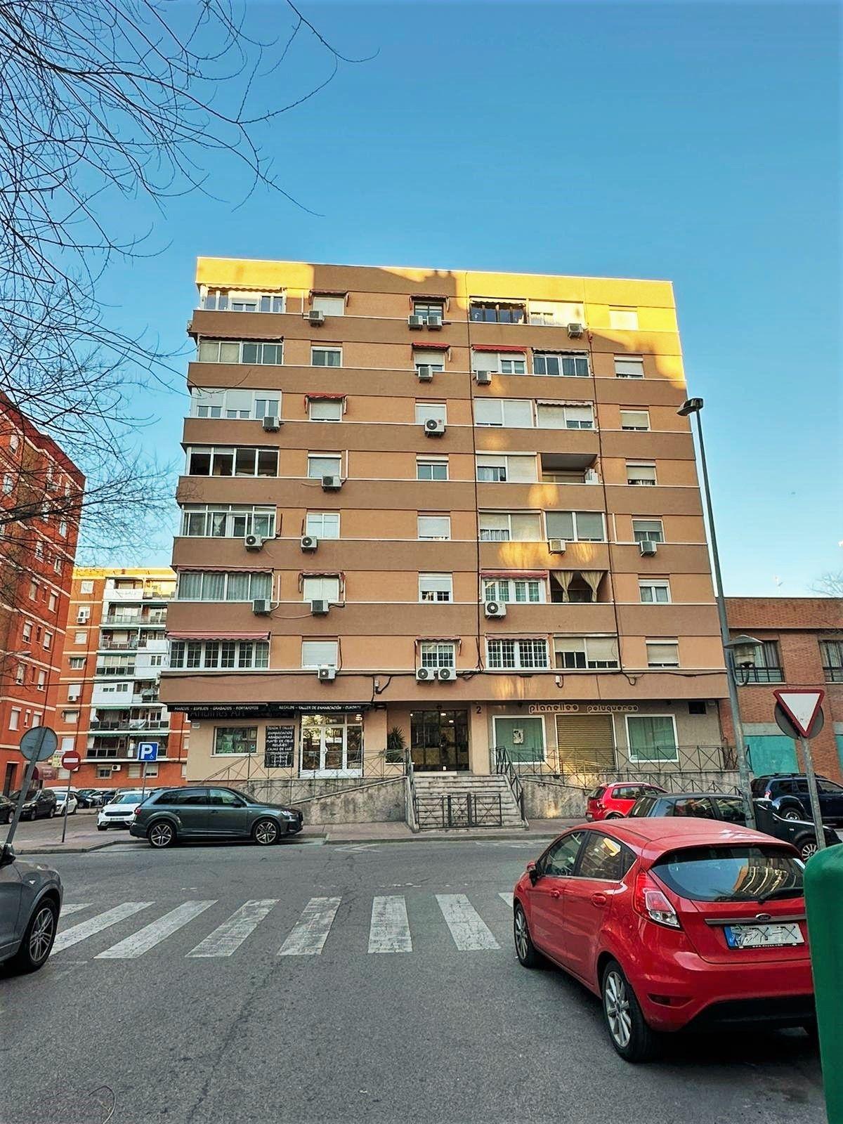 La casa se encuentra en un edificio céntrico en Alcalá de Henares