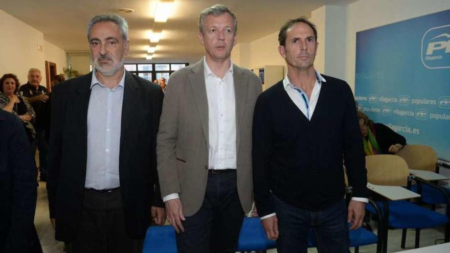 Tomás Fole asistió a la reunión de la agrupación local del PP con Rueda y Tourís. // Noé Parga