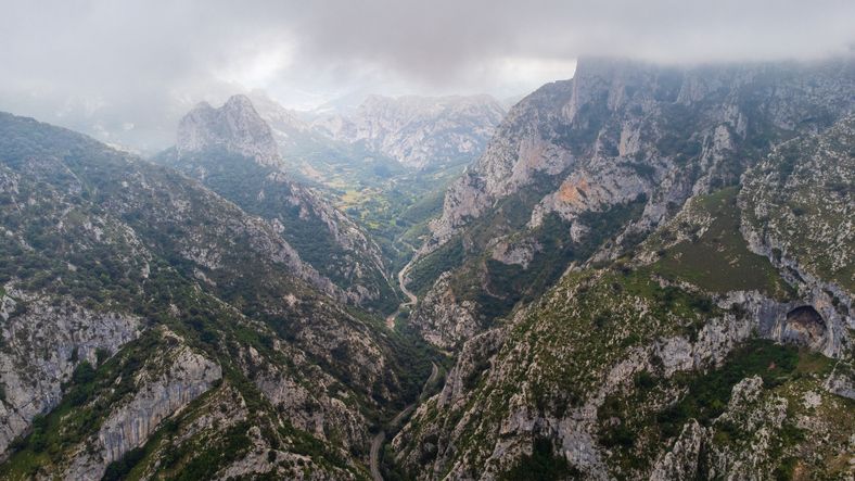 Desfiladero de La Hermida, un paisaje imponente.