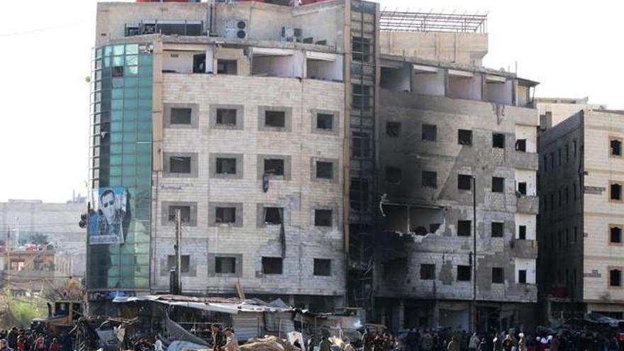 45 muertos en tres explosiones en Damasco