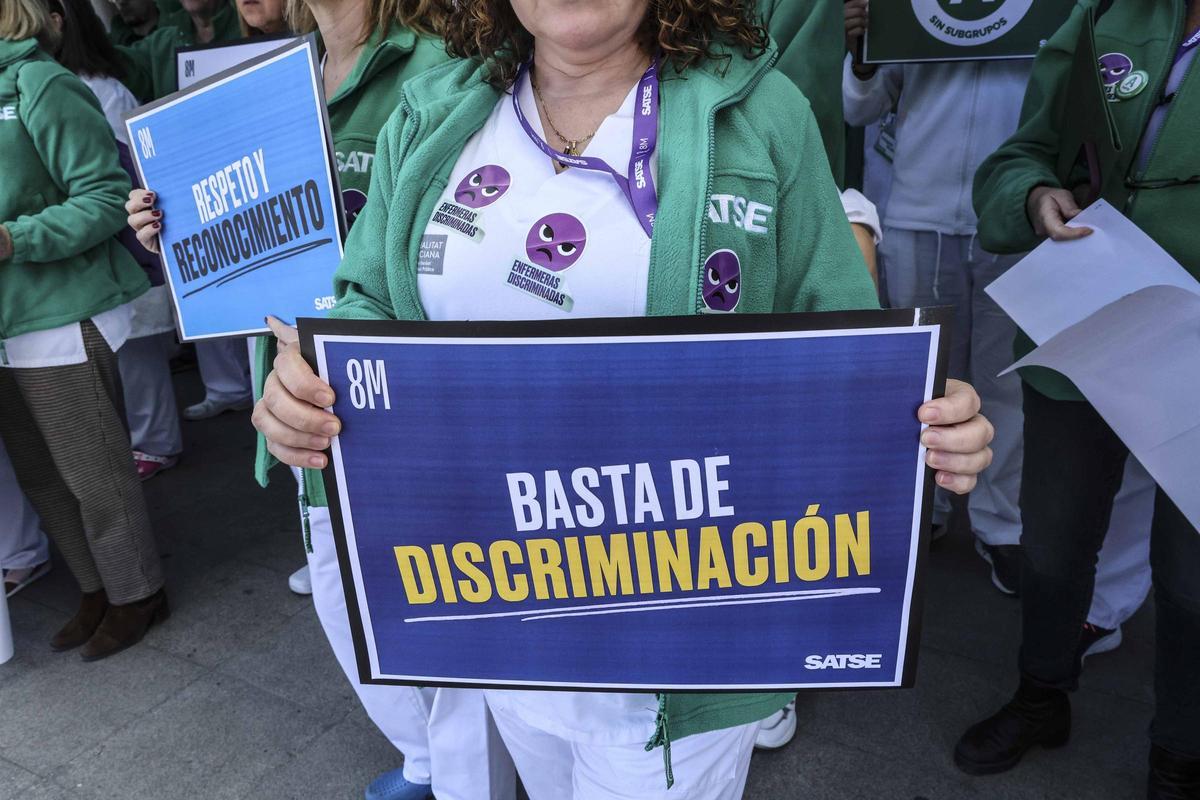 Las enfermeras se movilizan en Alicante