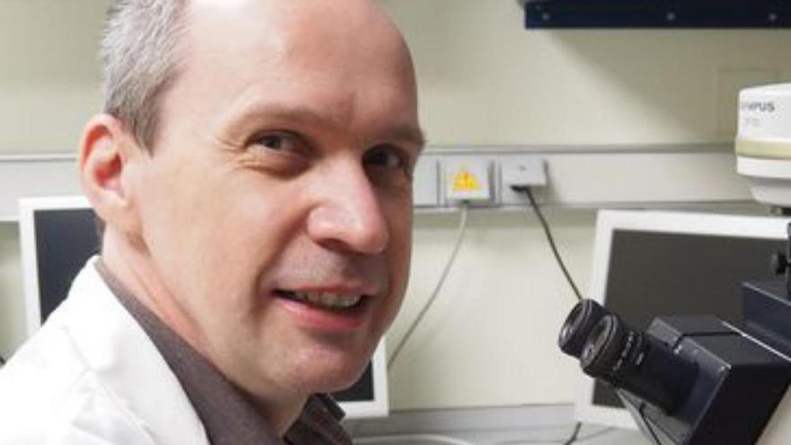Karel van Wely: “La investigación en biomedicina está muy sujeta a las modas”