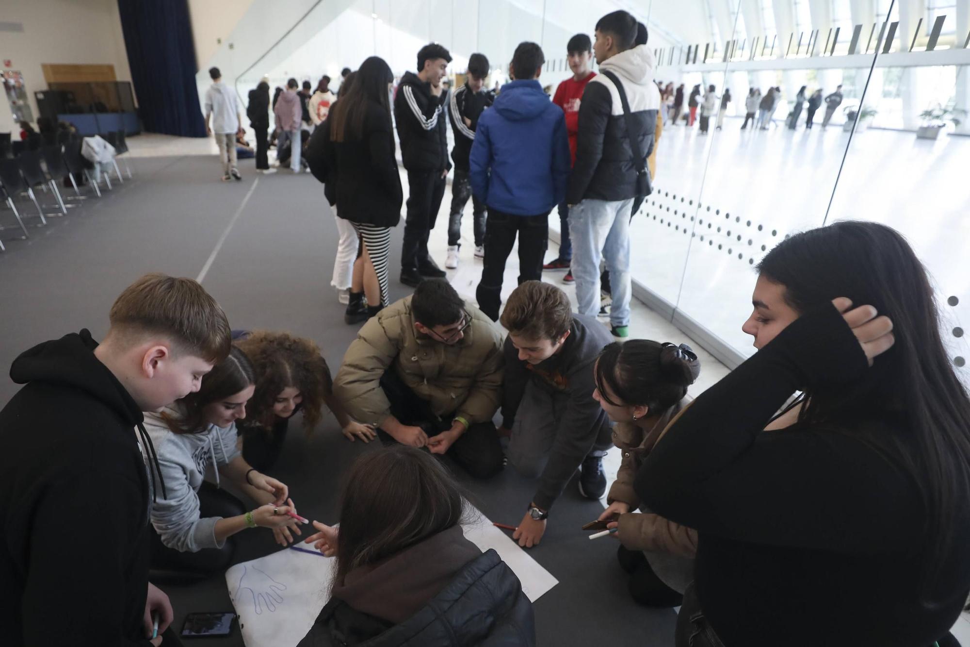 EN IMÁGENES: El Día del Voluntariado reúne a jóvenes en el Calatrava