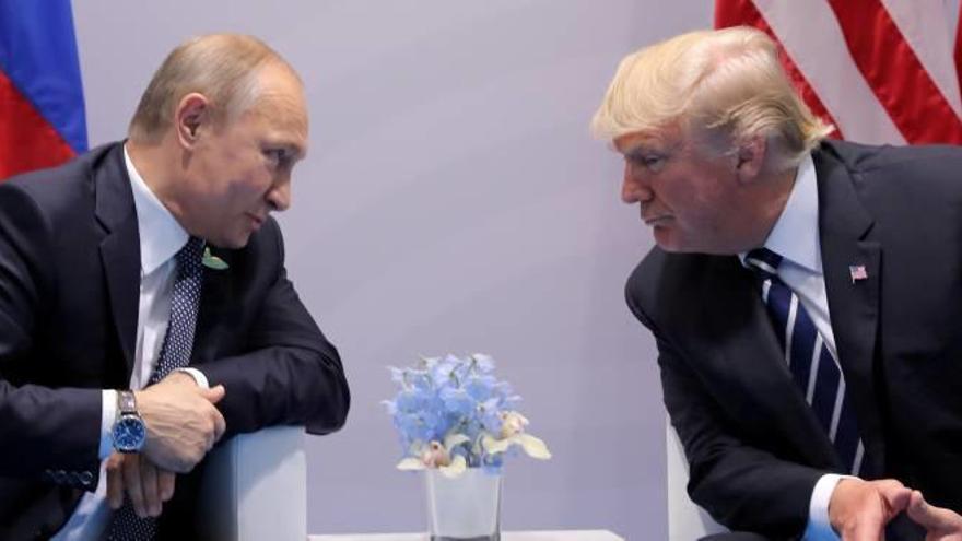 Vladímir Putin i Donald Trump en una trobada el mes de juliol passat