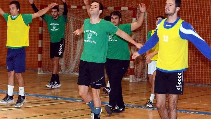 Entrenamiento del Cisne en el CGTD. // Rafa Vázquez