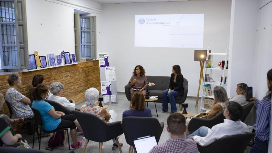 Xàtiva prorroga un año más el servicio de acciones formativas en la Escola d&#039;Empoderament