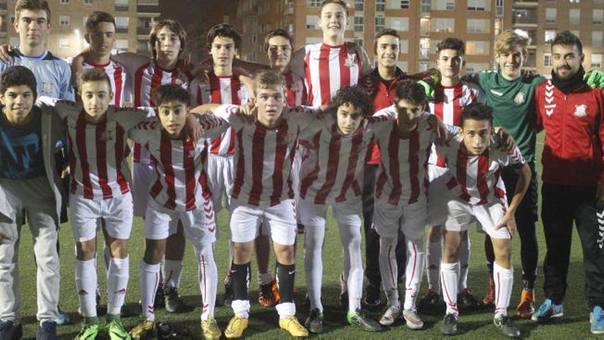 Una plantilla de canteranos de Huracán CF.