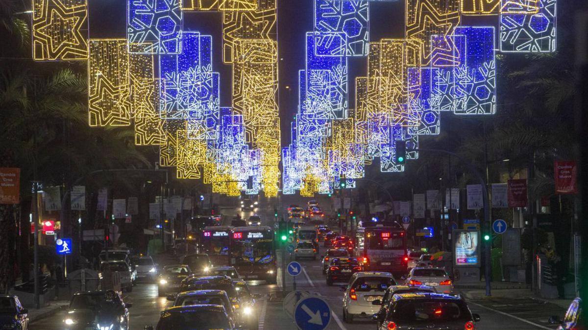 El centro de Alicante iluminado