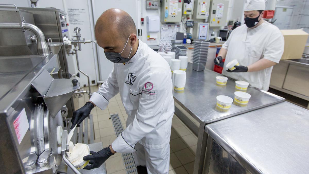 Un obrador de helado artesano de Alicante