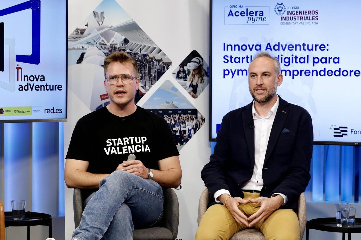 Andrés Soler, Project Manager en Startup Valencia, y Jordi Oliver, Business Innovation Manager de S2Grupo.