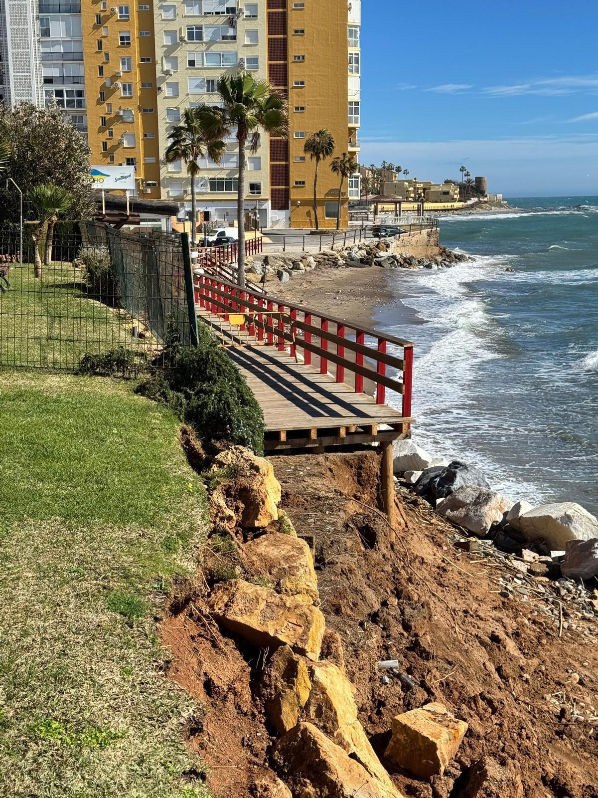 Senda Litoral afectada por temporales en Mijas