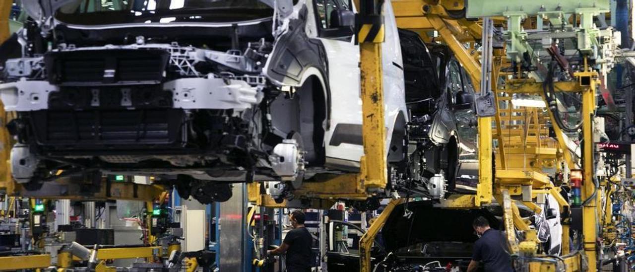 Fabricación de coches en Ford Almussafes.