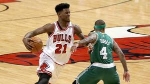 Jimmy Butler, con la camiseta de los Bulls.