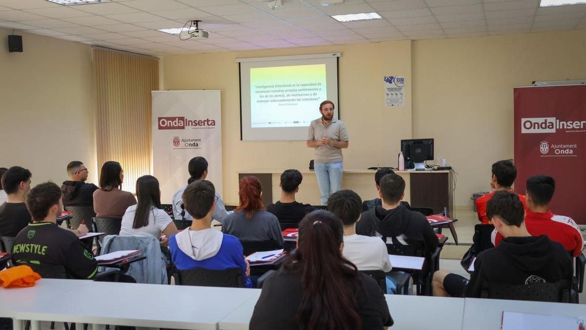 Onda Inserta presenta nuevos cursos hasta final de año.