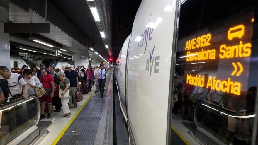 Renfe lanzará el próximo 25 de febrero una oferta de 25 euros por el aniversario del AVE