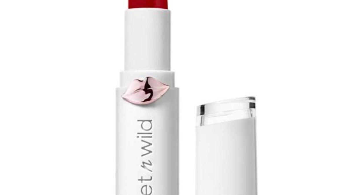 Barra de labios roja hidratante de Wet'n Wild