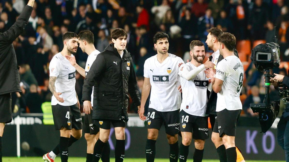 VALENCIA CF CRÓNICA | La remontada del Valencia contra el Alavés que ...