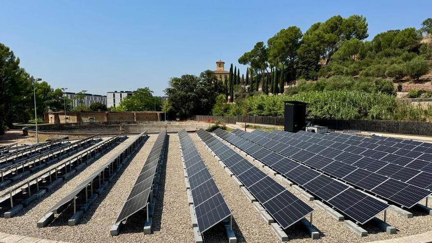 Aigües de Manresa inicia la instal·lació de plaques fotovoltaiques al dipòsit de la Culla